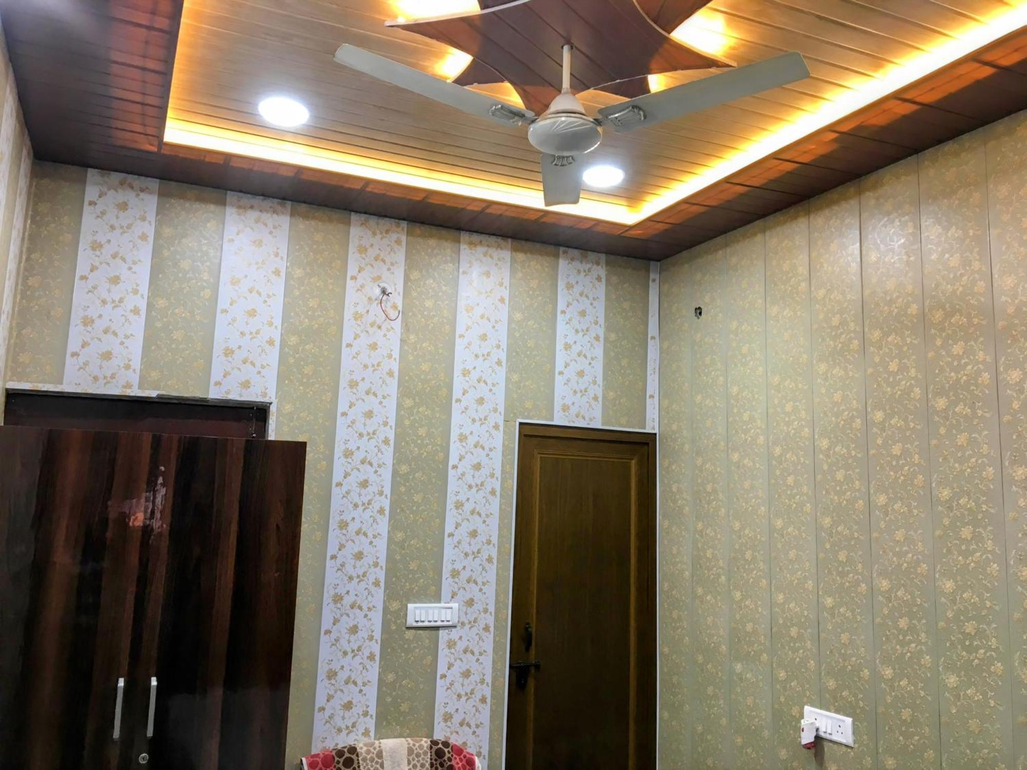 Hotel Raju Homestay Ayodhya 150 Meters From Shree Ram Janmbhoomi Temple 200 Meters From Ayodhya Dham Railway Station Luaran gambar